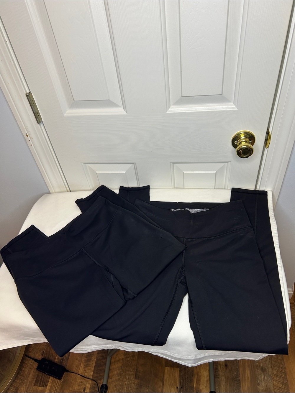Victoria's Secret Set of Black High-Rise Leggings and Capri pants size Medium